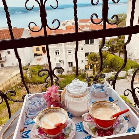 Silvija 公寓 茨里克韦尼察