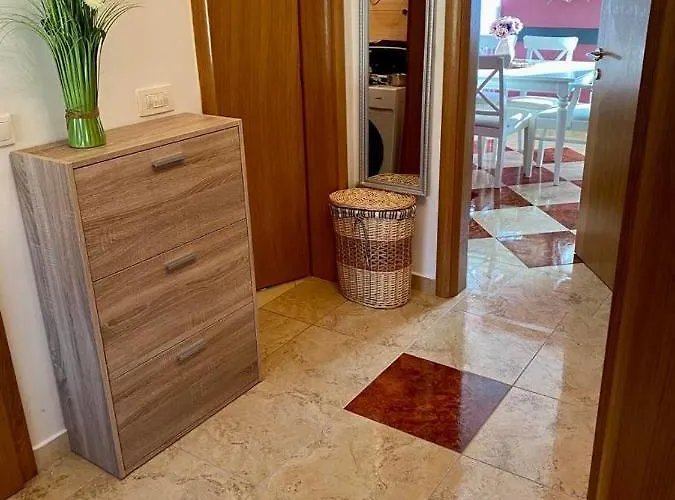 Silvija * تْسْغيكفانِتْسا